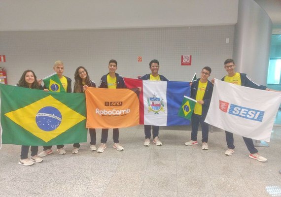 Escola Sesi de Alagoas representa o Brasil em torneio de robótica nos Estados Unidos