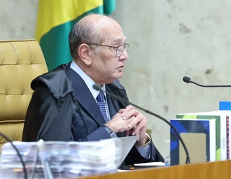 Gilmar Mendes critica vazamento seletivo de investigações no STF