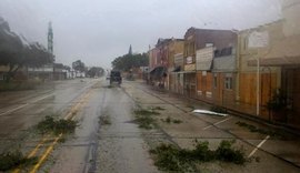 Trump visita o Texas pela 2ª vez para ver danos causados por tempestade