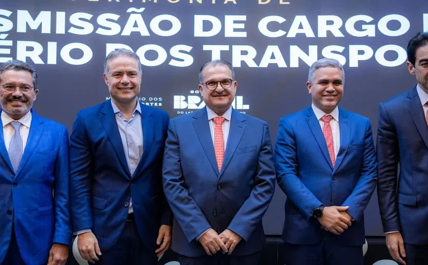 Renan Filho deixa Ministério dos Transportes e Santoro assume comando