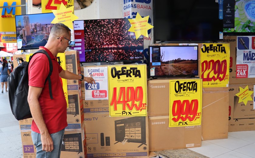 Copa do Mundo aquece venda de TVs no Centro de Maceió