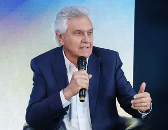 Caiado promete governo 'transformador' e reformas estruturais