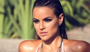 Ex-Panicat revela humilhações e diz lutar contra depressão