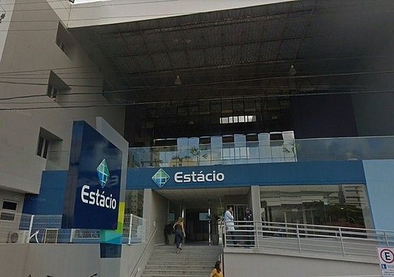 Estácio promove Vestibular Social com bolsa de até 100% no curso todo