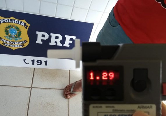 Motorista embriagado é preso após parar para pedir informação à PRF