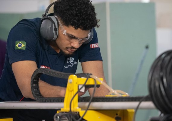 Senai tem mais de 79 mil vagas abertas para diversos cursos