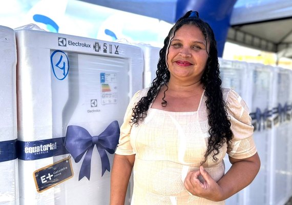 De geladeira velha a conforto: ação social emociona famílias em São Miguel dos Campos