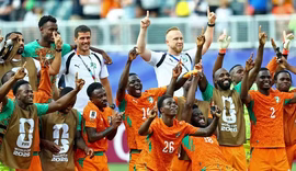 Pépé faz dois, Costa do Marfim domina Curaçao e se classifica para o mata-mata
