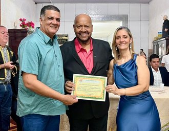 Poeta Pedão é imortalizado como Sócio Honorário da Academia Pilarense de Letras