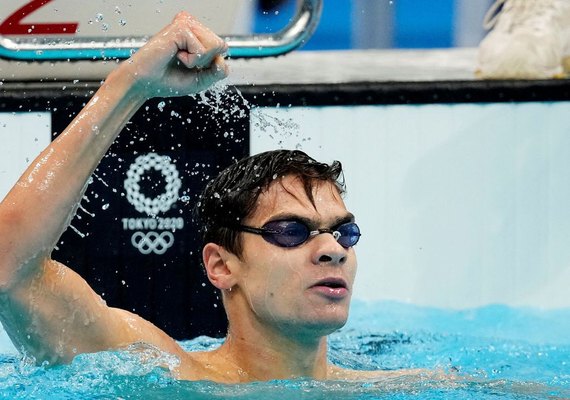 Fina suspende campeão olímpico russo Evgeny Rylov por nove meses