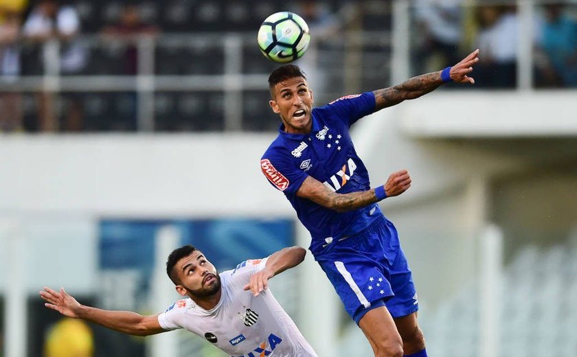 Cruzeiro vence o Santos em plena Vila Belmiro com gol de Thiago Neves
