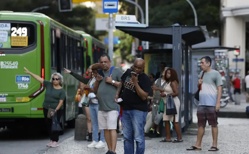 Lula sanciona lei do Marco Legal do Transporte Público Coletivo