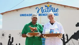 Cooperativa implanta primeira indústria de leite em pó caprino no Nordeste