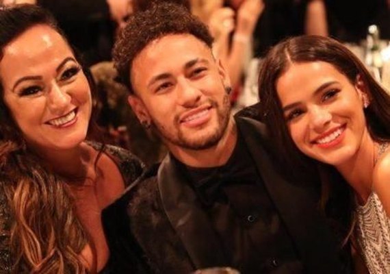 Mãe de Neymar comove a web com homenagem à Bruna Marquezine