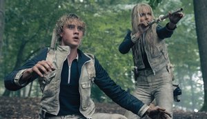 Novo trailer de Jogos Vorazes transforma Haymitch Abernathy na faísca da revolução; assista