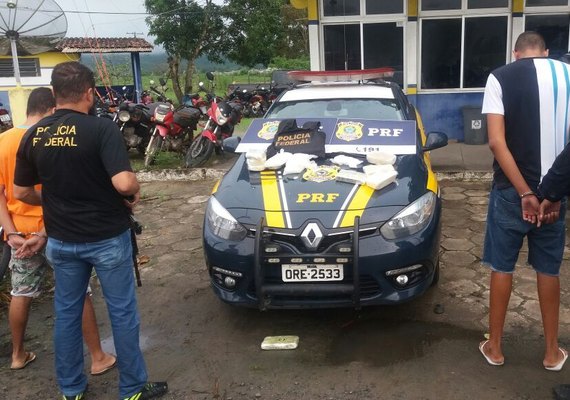 PRF e PF apreendem cerca de 12 kg de cocaína e pasta base em União dos Palmares