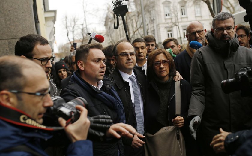 Candidato a presidente da Catalunha e 4 separatistas têm prisão preventiva decretada