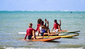 Outubro Rosa no Mar alerta para prevenção do câncer de mama