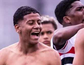Pai de adolescente morto a tiros em Maceió faz campanha para garantir local definitivo para sepultamento