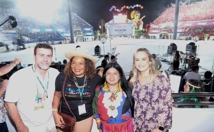 Ministras do Turismo, Cultura e Povos Indígenas prestigiam abertura do Festival de Parintins 2023