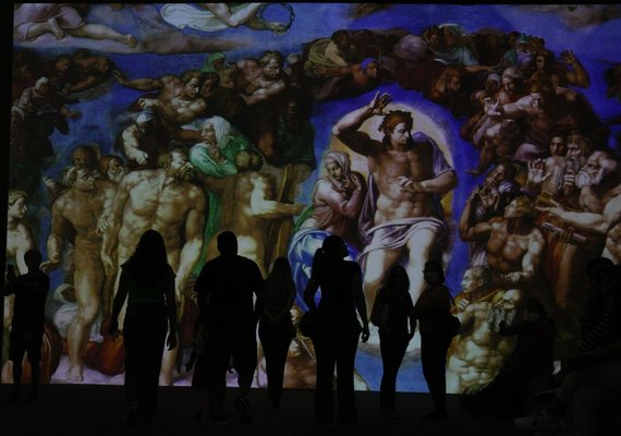 Exposição permite que público faça uma imersão pela Capela Sistina