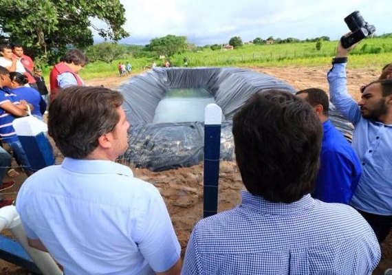 Ministro Marx Beltrão desenvolve ações pelo Sertão de Alagoas