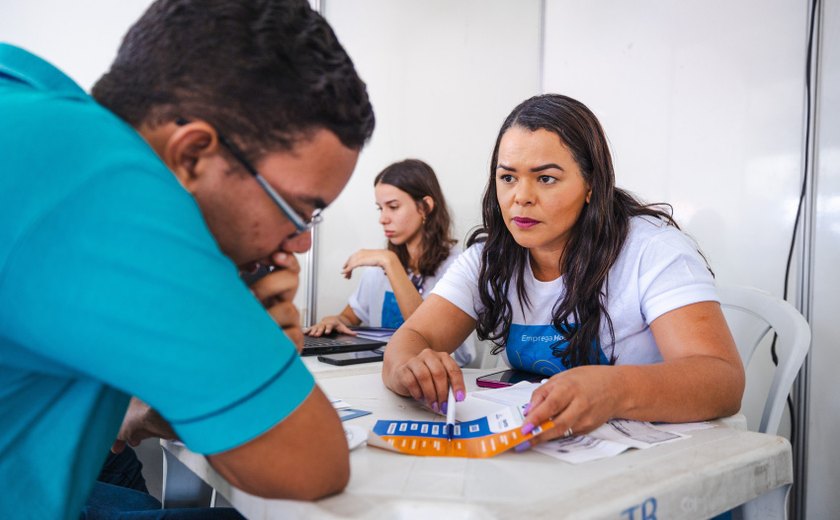 Emprega Maceió chega ao Benedito Bentes com oportunidades no mercado de trabalho