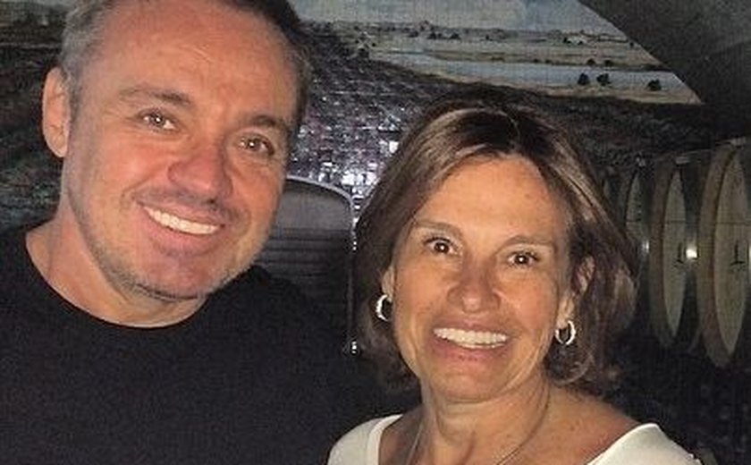 Filhas de Gugu acusam tia de não prestar contas sobre bens do apresentador