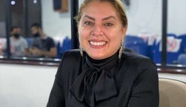 'Fora do cercado': Sheila Duarte lança recado político em Palmeira dos Índios