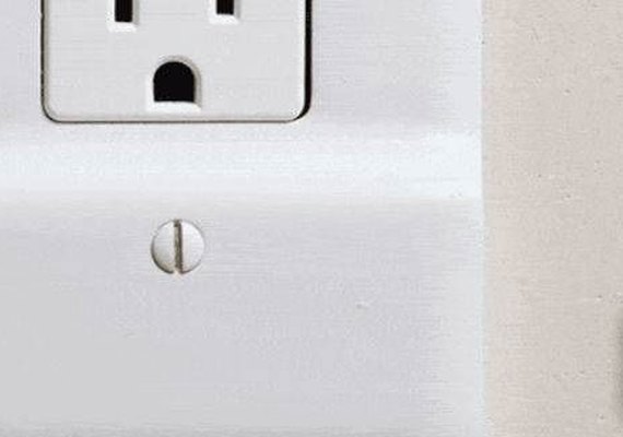 Aneel inicia campanha para incentivar consumidor a economizar energia