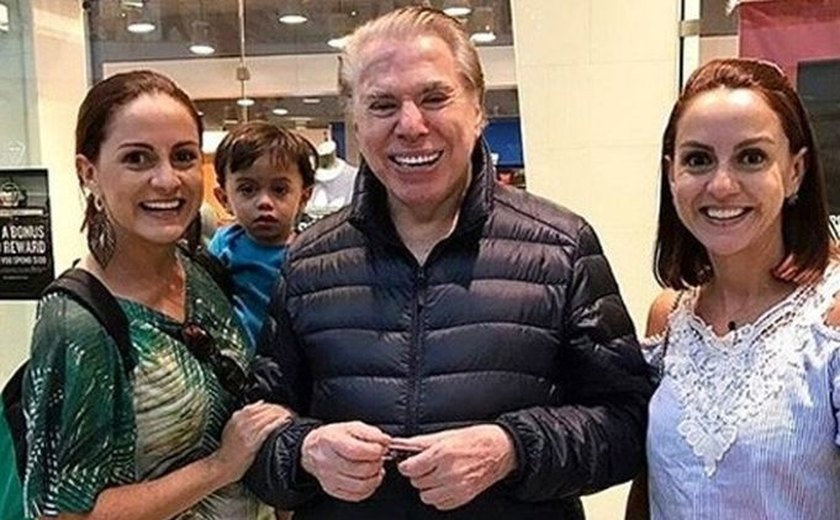 Homem do Baú! Silvio Santos é tietado por fãs nos Estados Unidos