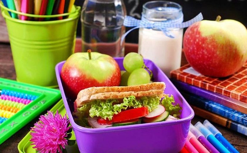 Nutricionista dá dicas para montar lancheira saudável na volta às aulas