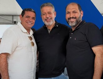 Francis Correia e Márcio Lima mobilizam 'Time de Santa Luzia' em grande caminhada no feriado da Emancipação Política