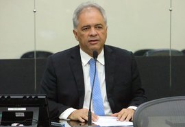 Líder do governo articula sessão na sexta-feira para garantir votação da LDO até o dia 30