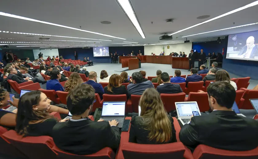 STF começa a julgar réus do Núcleo 3 da trama golpista