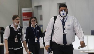 Como as empresas de tecnologia combatem a desinformação sobre o coronavírus