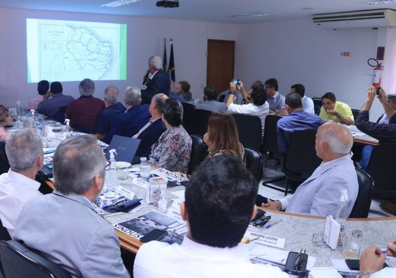 Crea-AL participa de discussão sobre a retomada das obras da ferrovia Transnordestina
