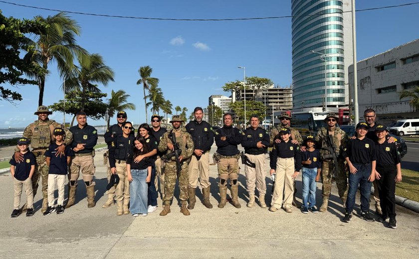 PRF Participa do Desfile Cívico-Militar em Comemoração ao 203° Aniversário da Independência do Brasil