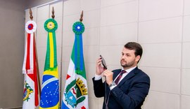 Parlamentar recebe denúncias de moradores sobre prejuízos causados pela BRK no Bom Parto