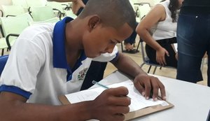 Pestalozzi de Maceió firma parceria com a Petrobras para contratação de Jovens Aprendizes