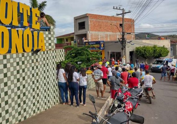Pintor sofre descarga elétrica e é socorrido pelo Corpo de Bombeiros
