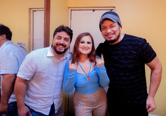 Almério & Martins fazem apresentação nesta quinta no Teatro Gustavo Leite