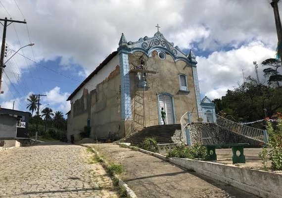 Padre pede ajuda para a terceira igreja mais antiga de Alagoas