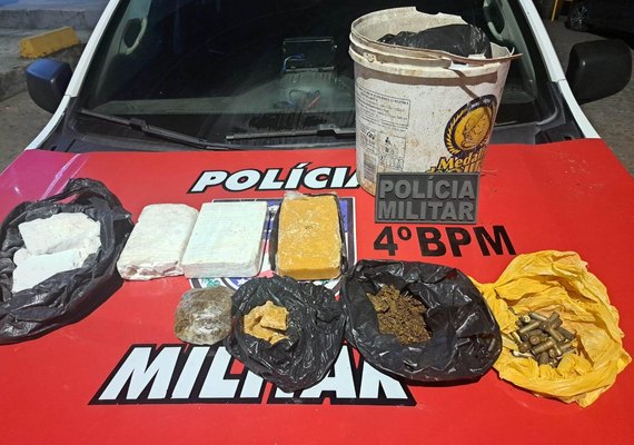 PM apreende drogas, armas e munições em Maceió e Batalha,