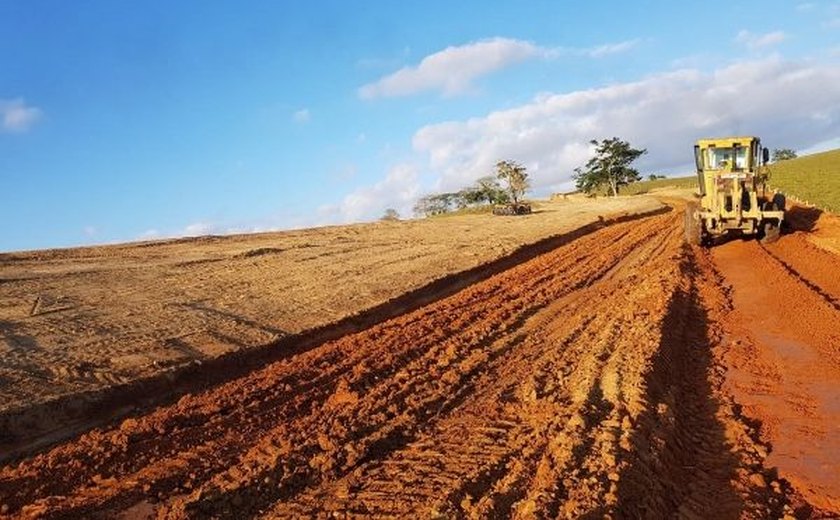 Governador Renan Filho inspecionará obras viárias no interior do Estado nesta sexta (29)