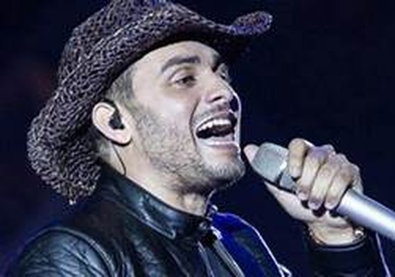 Quebrangulo celebra seus 150 anos com a presença do filho da casa, Mano Walter