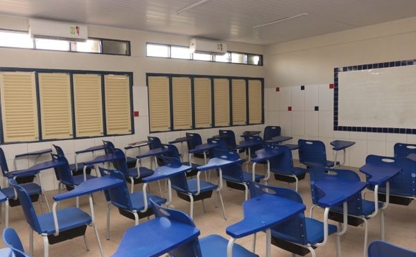 Reforma renova escola estadual de ensino integral em Porto Calvo