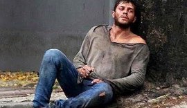'Império': Leonardo perde a vida boa de amante e vira morador de rua