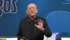 Galvão Bueno atualiza estado de saúde após internação em SP