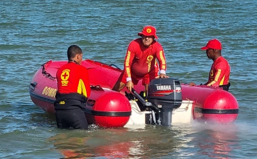 Pescador sai para pescar e barco é  encontrado virado